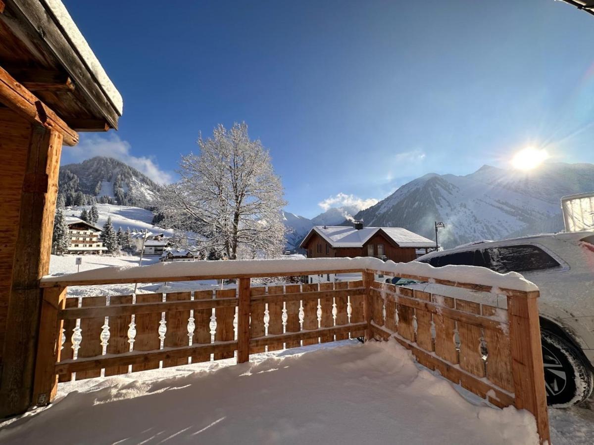 Chalet Schwarz Berwang Exterior photo