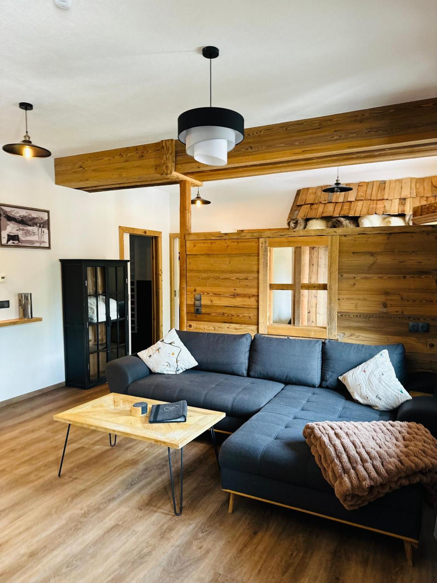Chalet Schwarz Berwang Exterior photo